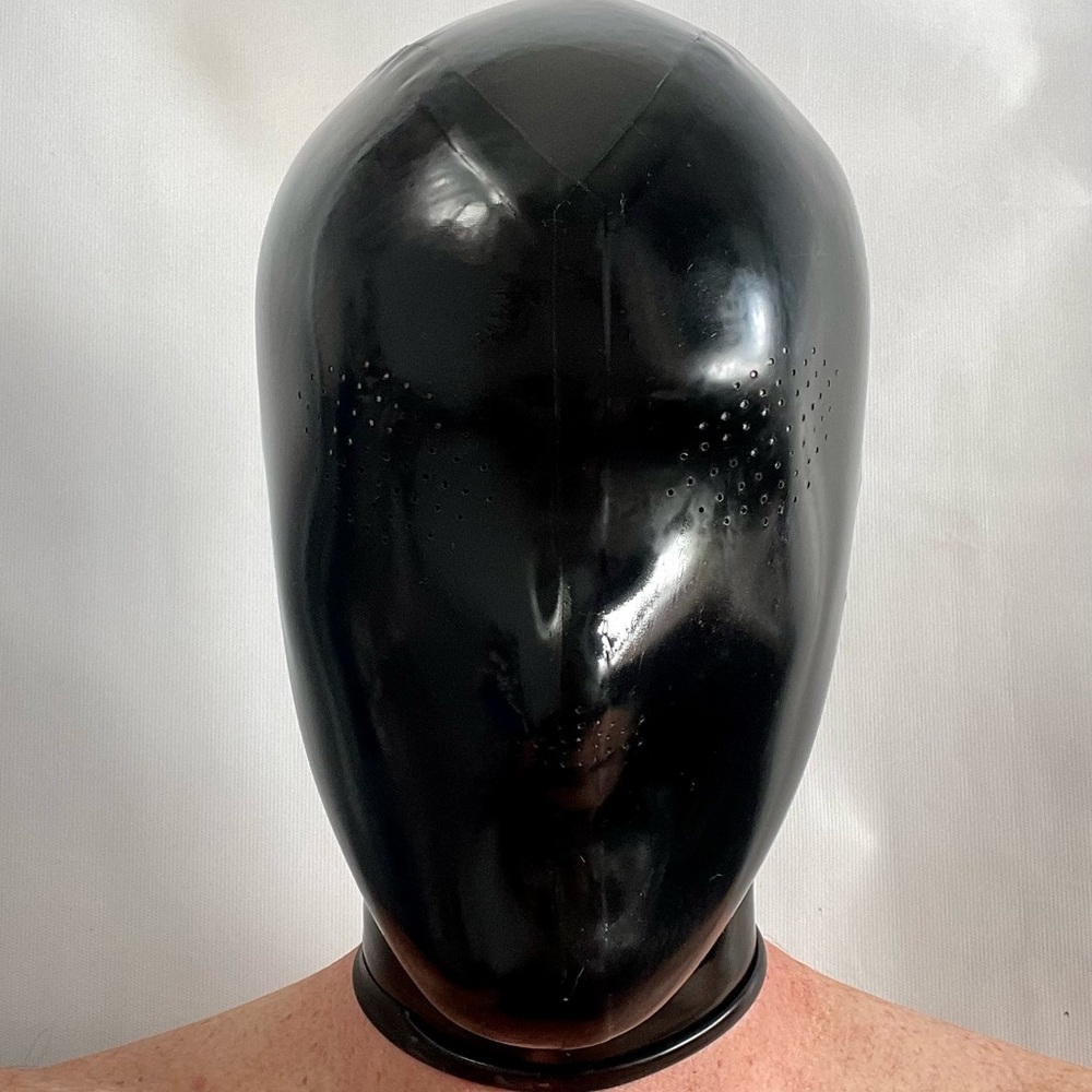 Latex hood with rear zipper Mesh eyes and Nose 0.4mm Latex